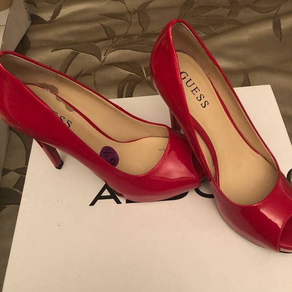 GUESS HEELS - Picture 4 of 4